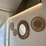 Amaranto Luxury Bed and breakfast 4*