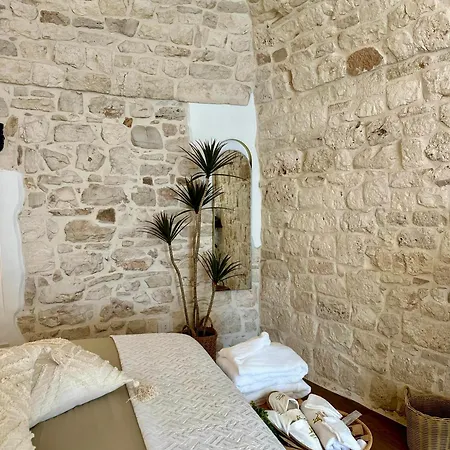 Amaranto Luxury 4*